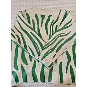 Forever 21 sweater size large woman's green and white zebra stripes short